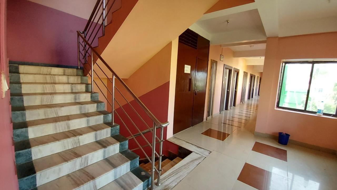 Hotel Janaki Pride Puri Exterior photo