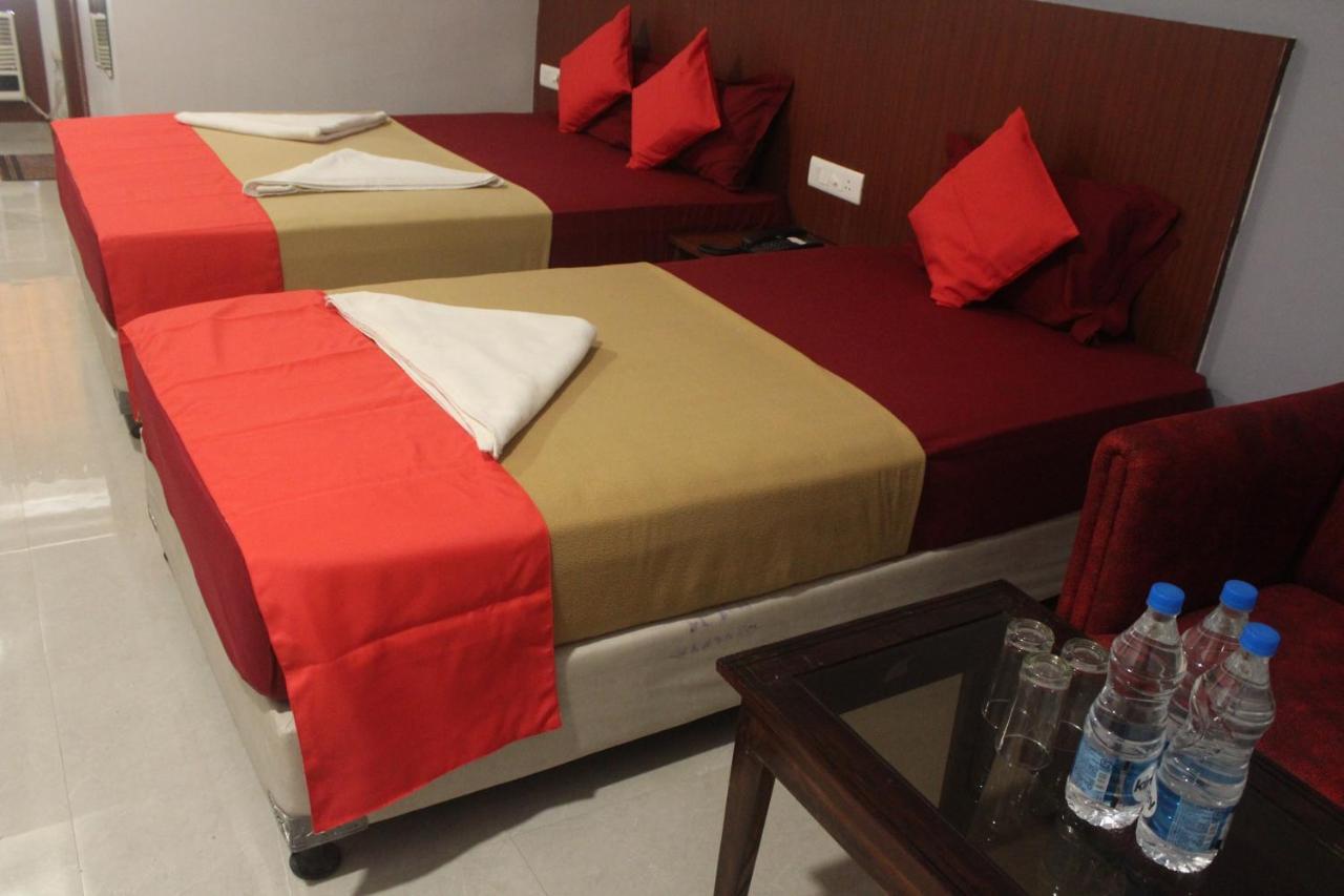 Hotel Janaki Pride Puri Exterior photo