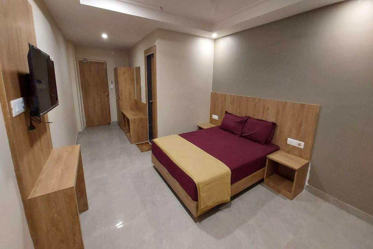 Hotel Janaki Pride Puri Exterior photo