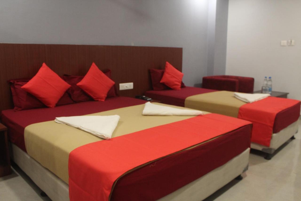 Hotel Janaki Pride Puri Exterior photo